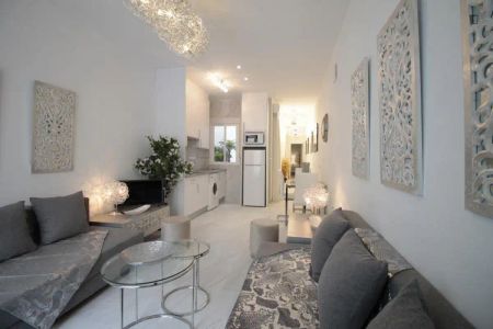 Apartamento de alquiler en Bellas Vistas - Photo 2