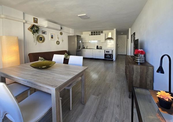 San Bartolomé de Tirajana, Canary Islands 35100