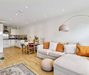 Florence Way, London, SW12 8EW - Photo 3