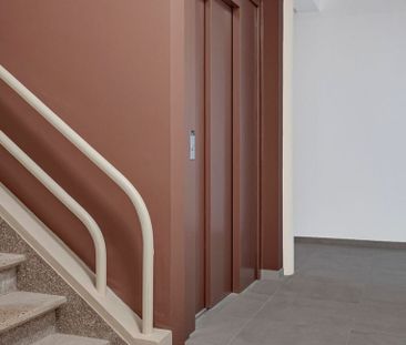 Appartement te huur in Kortrijk voor € 795 met 1 slaapkamer - Photo 5