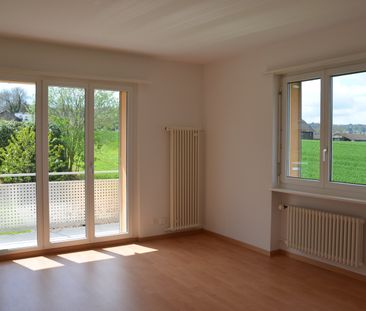 "grosszügige 3.5-Zimmer-Wohnung an ruhiger Lage mit 2 Balkone" - Foto 3