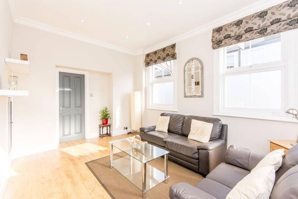 2 bedroom house to rent - Photo 1