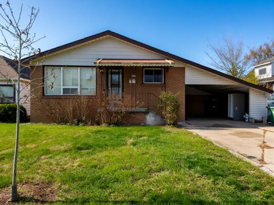 For Lease - 242 Millen Road, Hamilton, Ontario - Photo 1