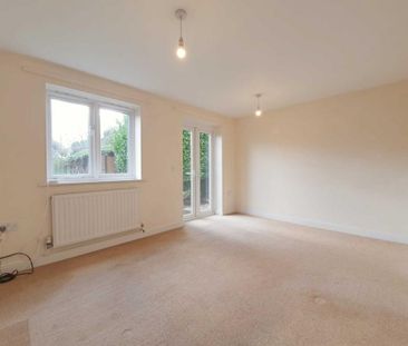 2 bedroom end of terrace house to rent - Photo 2