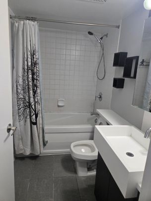 For Lease - 15 Brunel Court Unit# 327, Toronto, Ontario - Photo 1