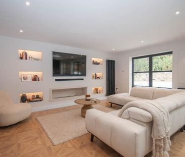 5 bedroom detached house to rent - Photo 4