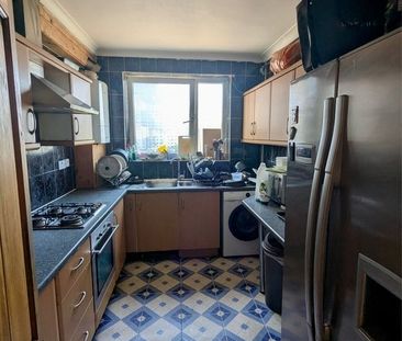 Room in a Shared Flat, Colebert Avenue, E1 - Photo 4