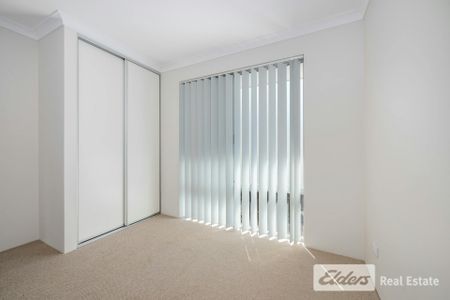 Coastal Comfort Awaits - Photo 2