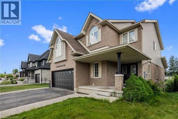 4 CLAIRFIELDS Drive W, Guelph, Ontario, N1G5H5 - Photo 1