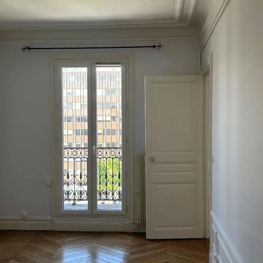 Appartement à louer 4 pièces 75.89m² - Photo 1