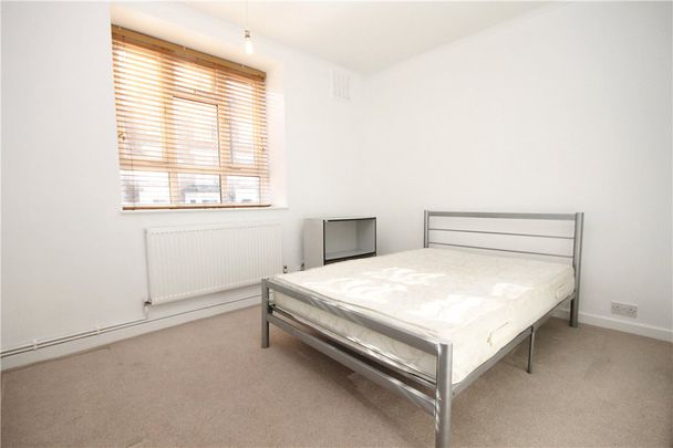 Charcroft Court, Westwick Gardens, W14 0BX - Photo 1