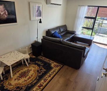 3 bedroom by the park - heat pumps throughout - Photo 1