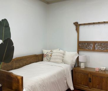 Darlington - Photo 1