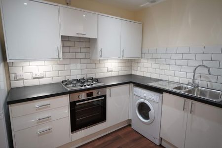 2 bedroom apartment to rent - Photo 3