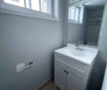 3 - 1689 Edgehill Place - Photo 4