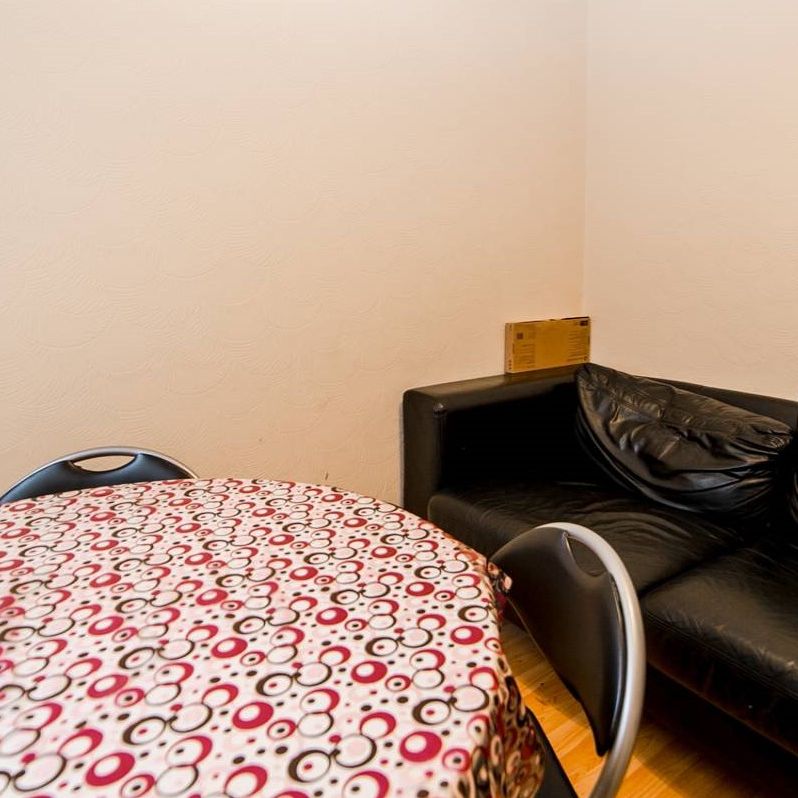 1 bedroom flat for rent - Photo 1