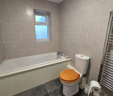 Leesland Road - Photo 4