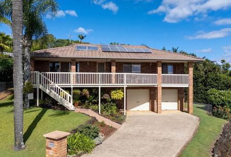 Home For Rent - Photo 4