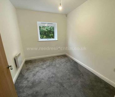 Middlepark Drive, Birmingham, B31 - Photo 3