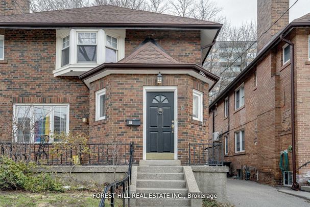 For Lease - 8 Poplar Plains Crescent Unit# Upper, Toronto, Ontario - Photo 1