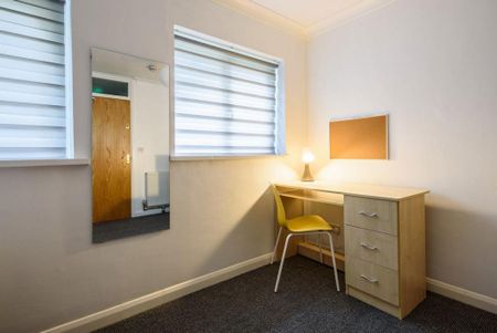 5 bedroom house to rent - Photo 4