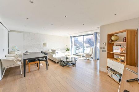 3 bedroom flat to rent - Photo 4