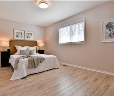 For Lease - 5725 Sidmouth Street, Mississauga, Ontario - Photo 4