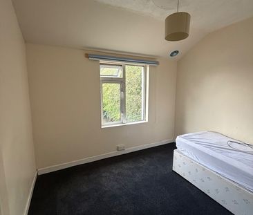 2 Bed Semi-Detached House, Burlington Road, CV2 - Photo 4