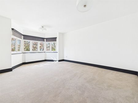 Park Road, Hampton, TW12 - Photo 4