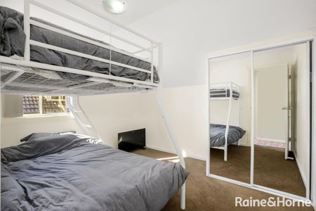 Modern Kitchen - Photo 4