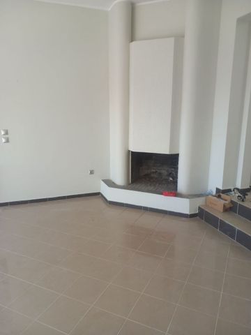 Μονοκατοικία για ενοικίαση Κέντρο Σαρωνίδας - παραλία (Σαρωνίδα) - Photo 2