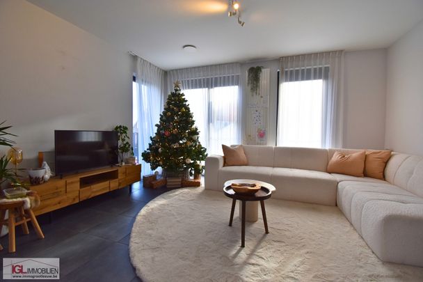 Triplex nieuwbouwappartement met 4 slaapkamers en garage - Foto 1