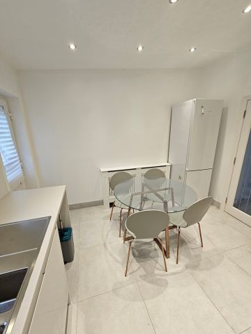 2 Bed Terraced House, Bailey St, L1 - Photo 4