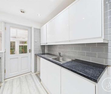 Osprey Grove, Leeds, LS17 - Photo 6