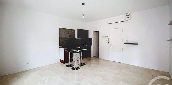 Location Appartement 1 pièce 29m² CLERMONT FERRAND 63000 - Photo 2