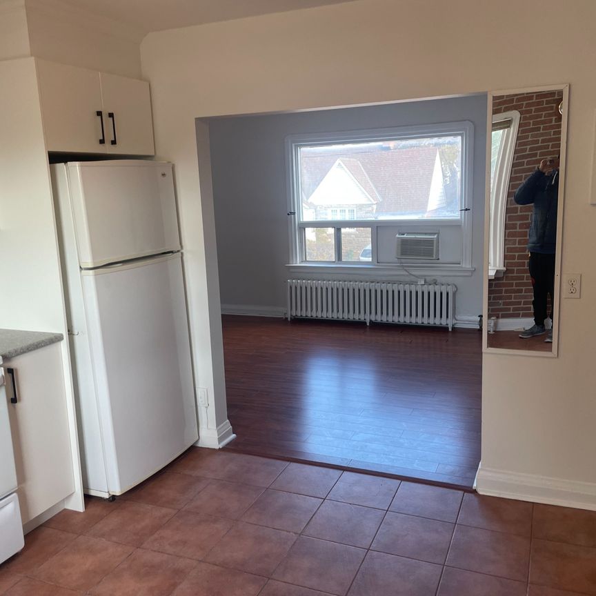 For Lease - 362 O'Connor Drive Unit# 2, Toronto, Ontario - Photo 1