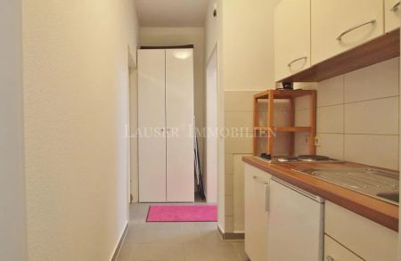 Attraktiv möbliertes Ein-Zimmer-Apartment mit separatem Eingang in Stuttgart Ost - Photo 4