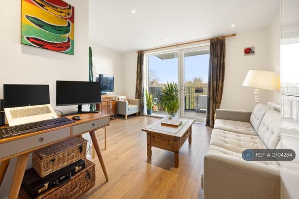 1 bedroom flat to rent - Photo 1