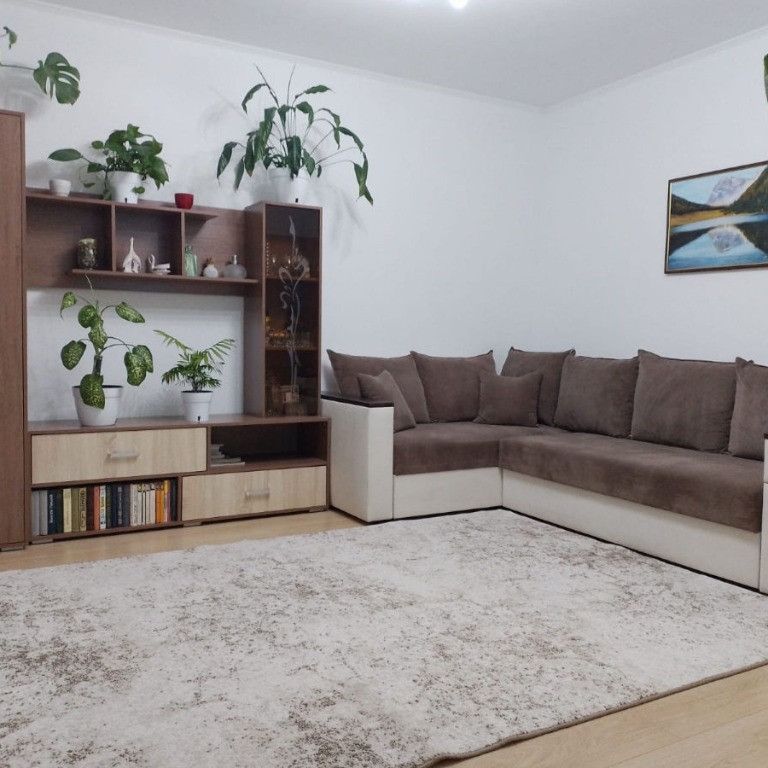 Apartament cu 2 camere de inchiriat in zona Andrei Muresanu - Fotografie 1