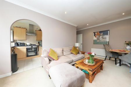 Exchange Walk, Pinner, HA5 - Photo 5