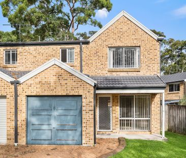 Three Bedroom Townhouse - Photo 5