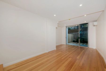 Unit 1/4-10 Dawson Street, - Photo 5