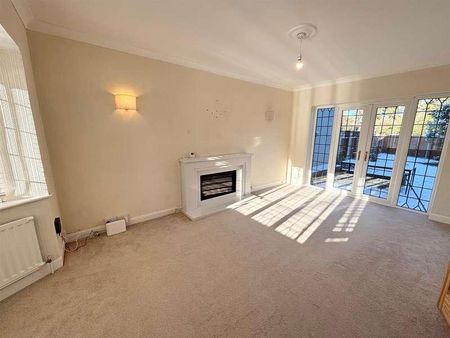 Streetsbrook Road, Solihull, B90 - Photo 2