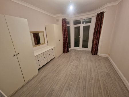 2 Bed Flat, Beaconsfield Road, N11 - Photo 5
