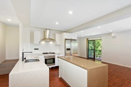 19A Cashel Crescent, Killarney Heights. - Photo 2