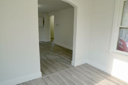 For Lease - 386 Gatfield Avenue Unit# 2, Welland, Ontario - Photo 4