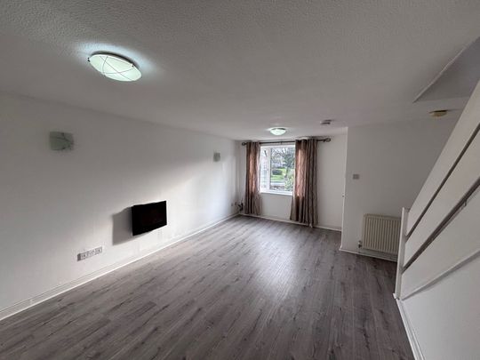 Meadowfield, Penwortham - Photo 1