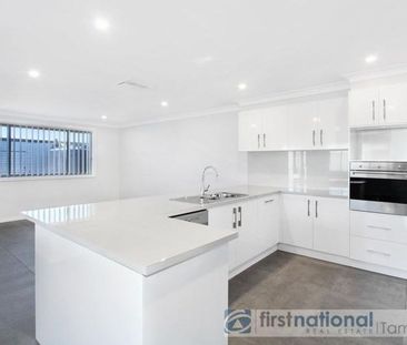 1/2 Faringdon Street, 2340, Tamworth Nsw - Photo 2