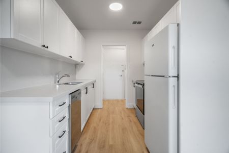 For Lease - 329 The West Mall N/A Unit# 303, Toronto, Ontario - Photo 5