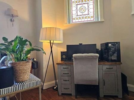 Broadwater Down, Tunbridge Wells, Kent, TN2 - Photo 4